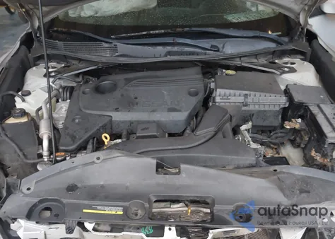 2016 Nissan Altima из США, поврежденный, VIN 1N4AL3AP4GC168649